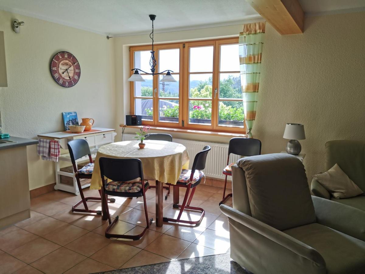 Ferienwohnung "Am Saalehaken" Gossitz Zewnętrze zdjęcie